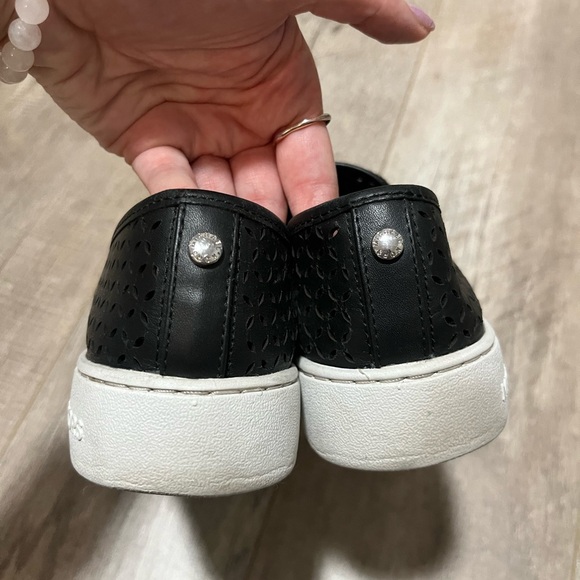 Michael Kors slip on shoes - Picture 3 of 5
